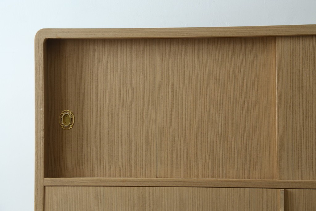 中古　伝統工芸士　中田静夫作　収納力に優れた紀州箪笥　定価約100万円　(R-087598)