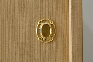 中古　伝統工芸士　中田静夫作　収納力に優れた紀州箪笥　定価約100万円　(R-087598)