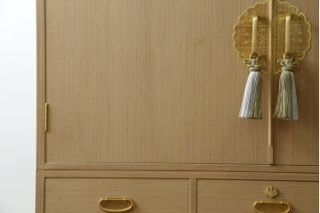 中古　伝統工芸士　中田静夫作　収納力に優れた紀州箪笥　定価約100万円　(R-087598)