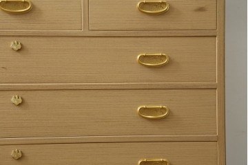 中古　伝統工芸士　中田静夫作　収納力に優れた紀州箪笥　定価約100万円　(R-087598)