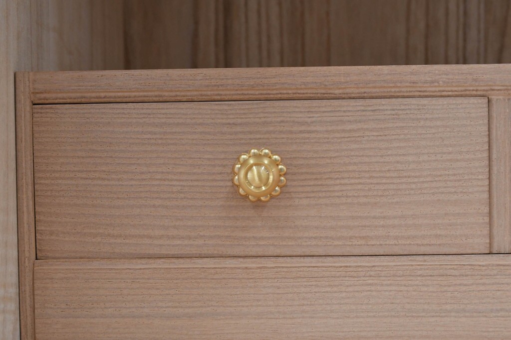 中古　伝統工芸士　中田静夫作　衣装盆付き　紀州着物箪笥　定価約100万円　(R-087598)