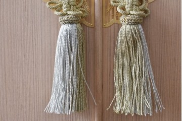 中古　伝統工芸士　中田静夫作　衣装盆付き　紀州着物箪笥　定価約100万円　(R-087598)