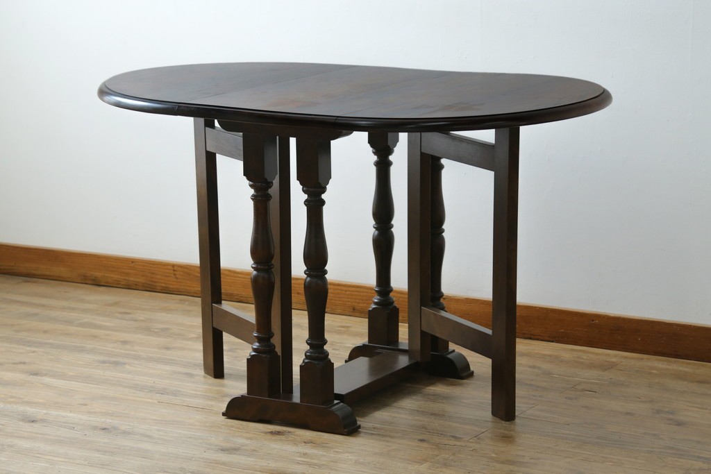 中古　松本民芸家具　挽物脚が目を引く27型バタフライ卓　(R-087599)