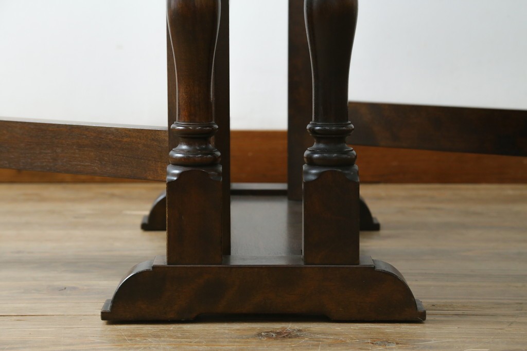 中古　松本民芸家具　挽物脚が目を引く27型バタフライ卓　(R-087599)