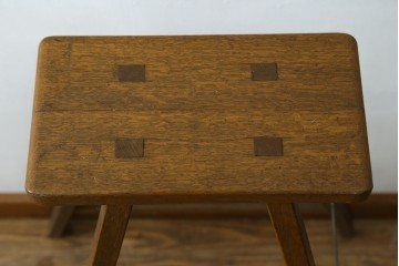 和製ヴィンテージ　ナラ材　素朴な風合いの脚立　(R-087602)