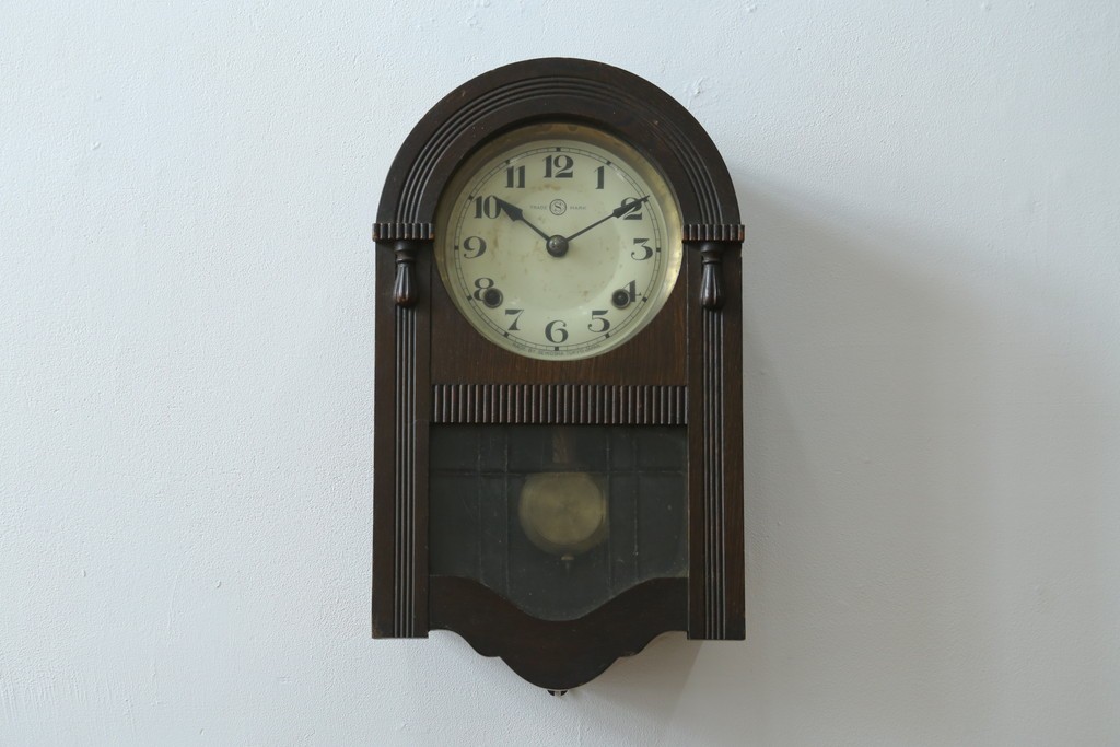 和製アンティーク　精工舎(SEIKOSHA、セイコー)　TRADE(S)MARK　アーチ形のシルエットが可愛らしい振り子時計　(R-087605)