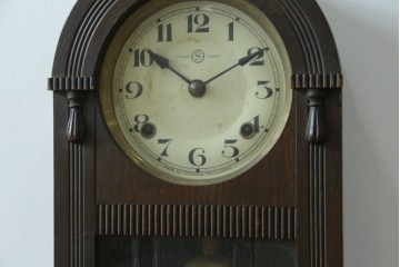 和製アンティーク　精工舎(SEIKOSHA、セイコー)　TRADE(S)MARK　アーチ形のシルエットが可愛らしい振り子時計　(R-087605)