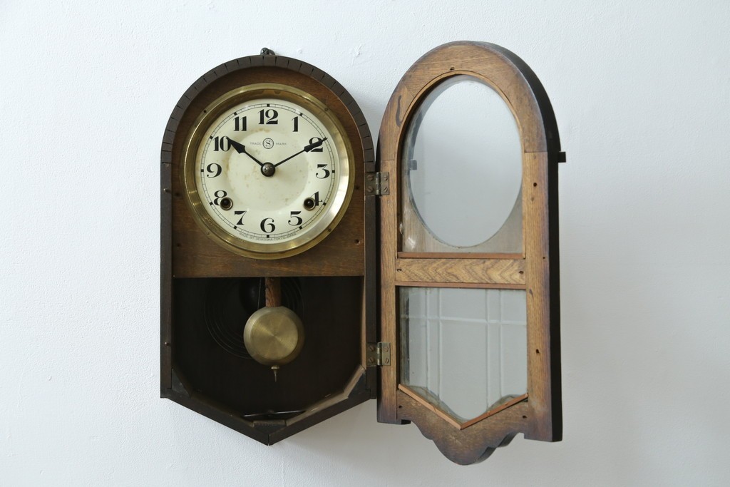 和製アンティーク　精工舎(SEIKOSHA、セイコー)　TRADE(S)MARK　アーチ形のシルエットが可愛らしい振り子時計　(R-087605)