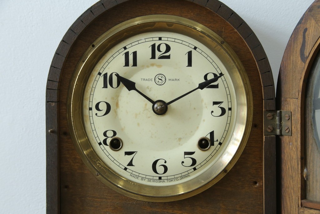 和製アンティーク　精工舎(SEIKOSHA、セイコー)　TRADE(S)MARK　アーチ形のシルエットが可愛らしい振り子時計　(R-087605)