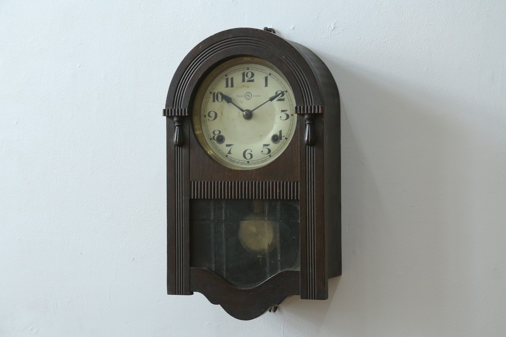 和製アンティーク　精工舎(SEIKOSHA、セイコー)　TRADE(S)MARK　アーチ形のシルエットが可愛らしい振り子時計　(R-087605)