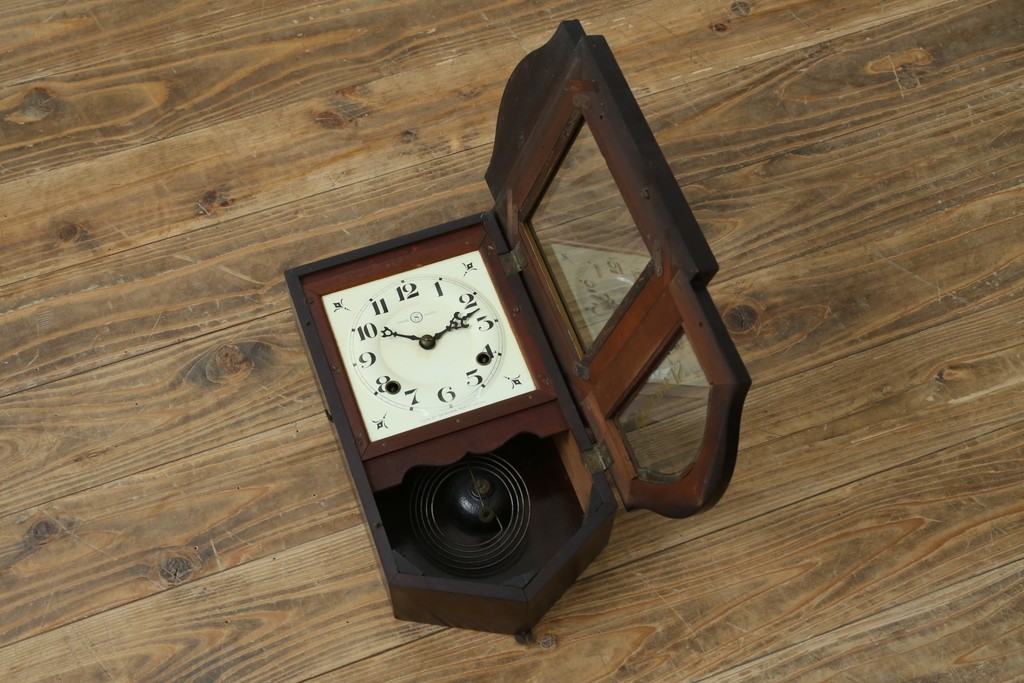 和製アンティーク　精工舎(SEIKOSHA、セイコー)　クラシカルなデザインの振り子時計　(R-087606)