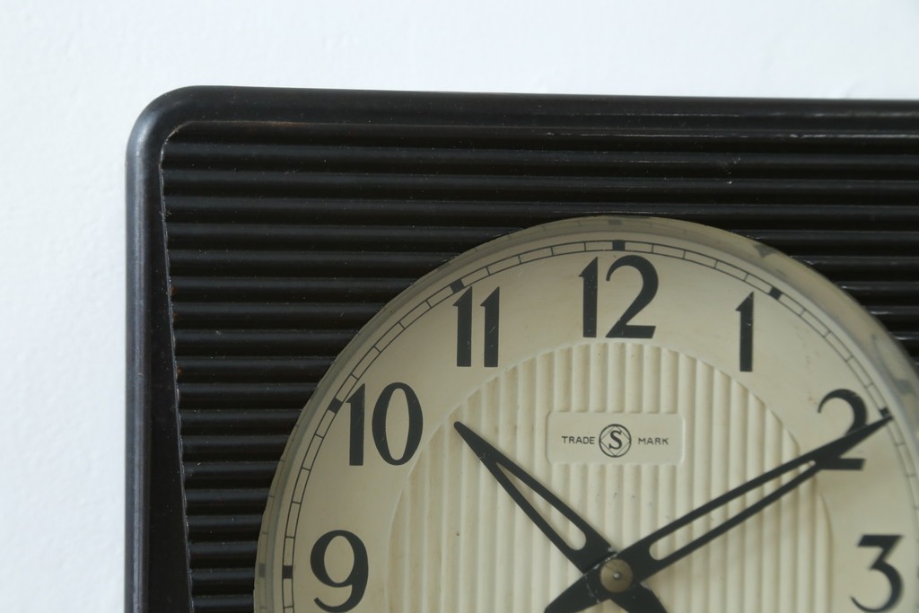 和製ヴィンテージ　精工舎(SEIKOSHA、セイコー)　TRADE(S)MARK　14DAY　モダンな意匠の振り子時計　(R-087608)