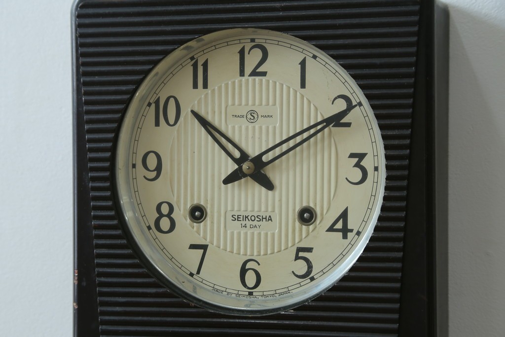 和製ヴィンテージ　精工舎(SEIKOSHA、セイコー)　TRADE(S)MARK　14DAY　モダンな意匠の振り子時計　(R-087608)