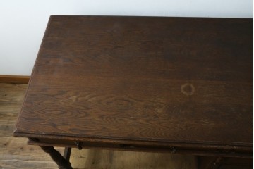 中古　美品　希少な廃番品　三越家具(現カントリーハウス)　Brugge(ブルージュ)　重厚感あるクラシカルなデスク　(R-087611)