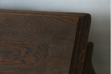 中古　美品　希少な廃番品　三越家具(現カントリーハウス)　Brugge(ブルージュ)　重厚感あるクラシカルなデスク　(R-087611)