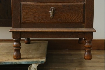 中古　美品　希少な廃番品　三越家具(現カントリーハウス)　Brugge(ブルージュ)　重厚感あるクラシカルなデスク　(R-087611)