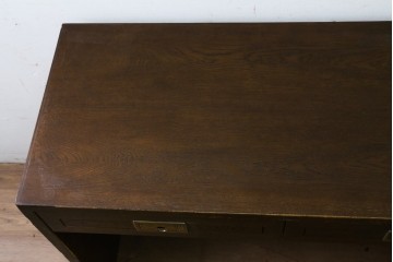 中古　カリモク家具(karimoku)　domani(ドマーニ)　Morganton(モーガントン)　ダークカラーにクラシカルな金色の取っ手が映えるワークデスク　定価約18万円　(R-087616)
