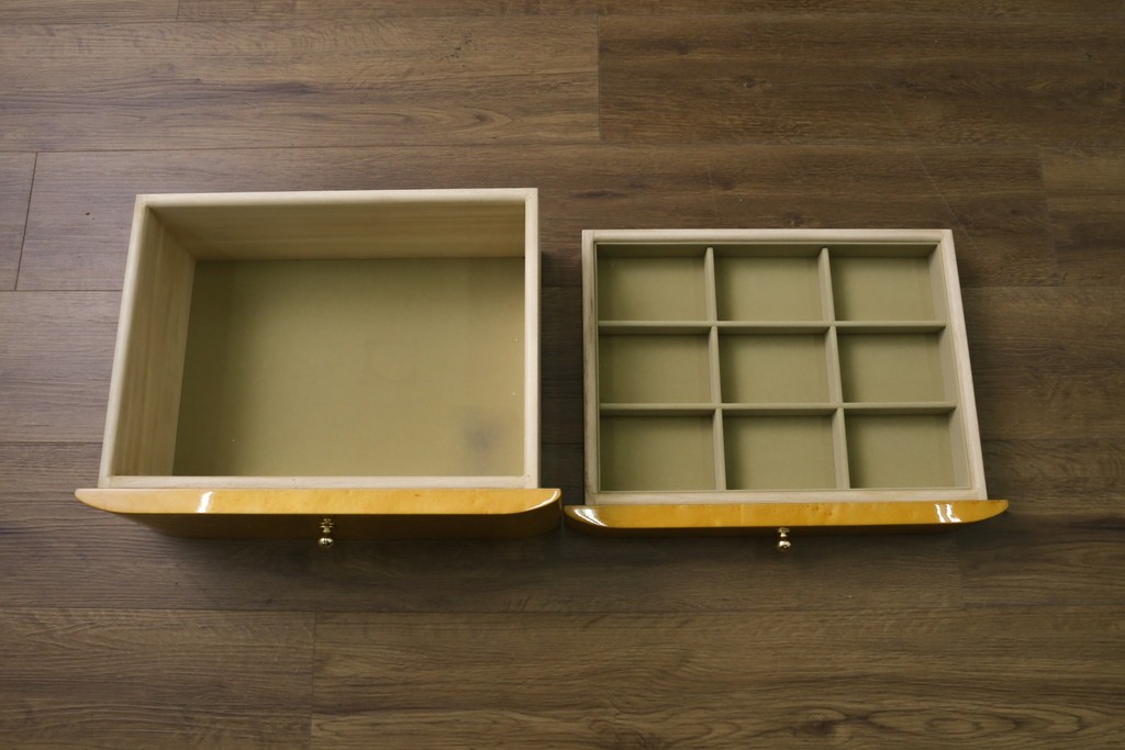 新古　展示品　超美品!!　マリアージュ(Mariage)　日本製ならではの丁寧なつくりが光るバーズアイメープルのジュエリーチェスト　定価約74万円　(R-087619)