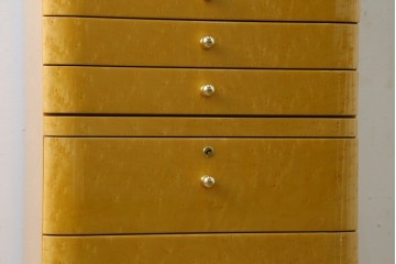 新古　展示品　超美品!!　マリアージュ(Mariage)　日本製ならではの丁寧なつくりが光るバーズアイメープルのジュエリーチェスト　定価約74万円　(R-087619)
