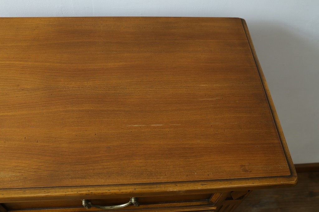 中古　美品　イタリア高級家具メーカー　SELVA(セルヴァ)社　Villa Borghese(ヴィラ・ボルゲーゼ)　チェリー材　ディレクトワール様式の5段チェスト　(R-087620)
