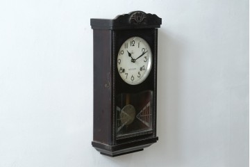 和製アンティーク　SATO CLOCK(佐藤時計製造株式会社)　振り子窓のデザインが印象的な時計　(R-087625)