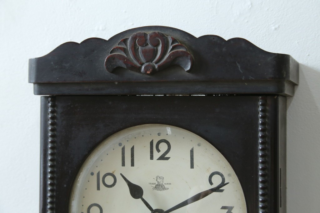 和製アンティーク　SATO CLOCK(佐藤時計製造株式会社)　振り子窓のデザインが印象的な時計　(R-087625)