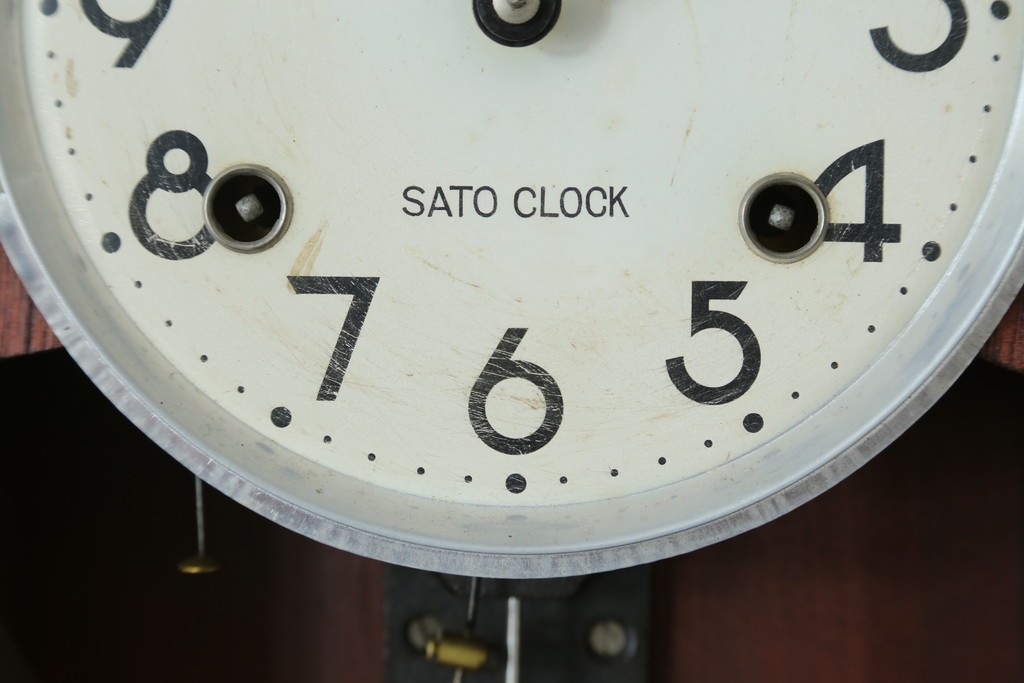 和製アンティーク　SATO CLOCK(佐藤時計製造株式会社)　振り子窓のデザインが印象的な時計　(R-087625)