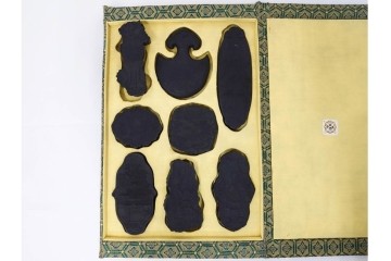 中国　嘉慶年製　御園図古墨8箱(64丁)セット　帙付き　(R-087629)