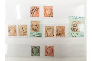 フランス　色々な図案が並ぶ未使用&使用済の切手セット ファイル付き　(R-087630)