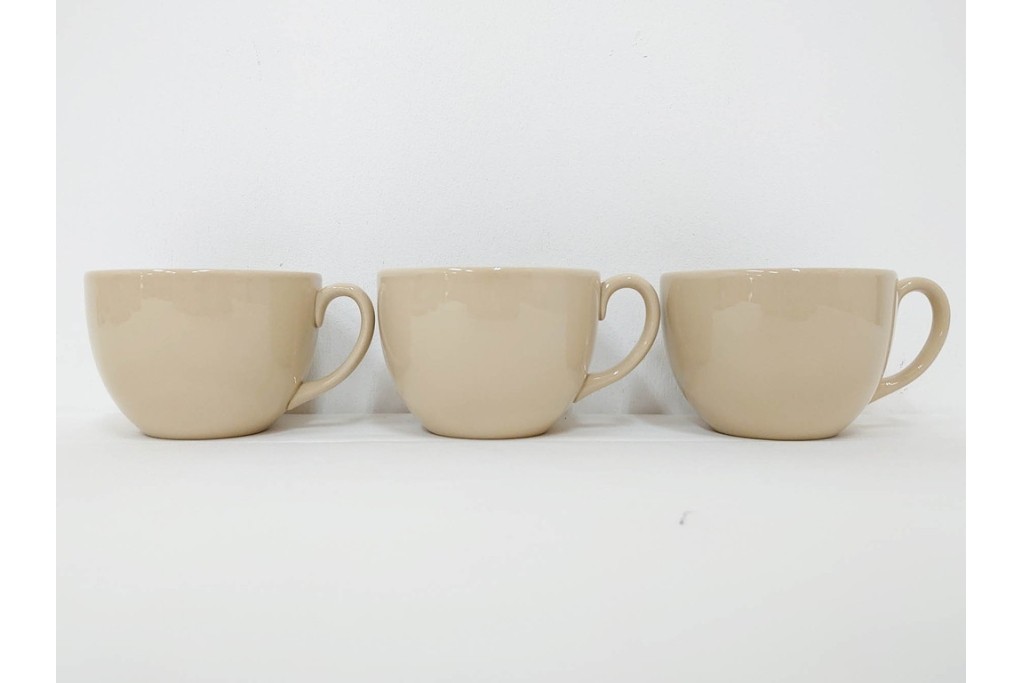 希少　イギリスヴィンテージ　WEDGWOOD(ウェッジウッド)　DRABWARE(ドラブウェア)　トリオ6客セット　(R-087669)