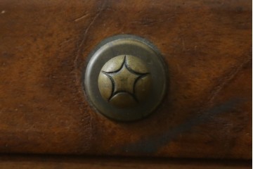和製アンティーク　大正期　桑材　槐(えんじゅ)材　趣ある佇まいの裁縫箱　(R-087671)