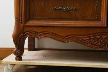 中古　美品　輸入家具　アメリカンクラシックな雰囲気のチェスト　(R-087673)