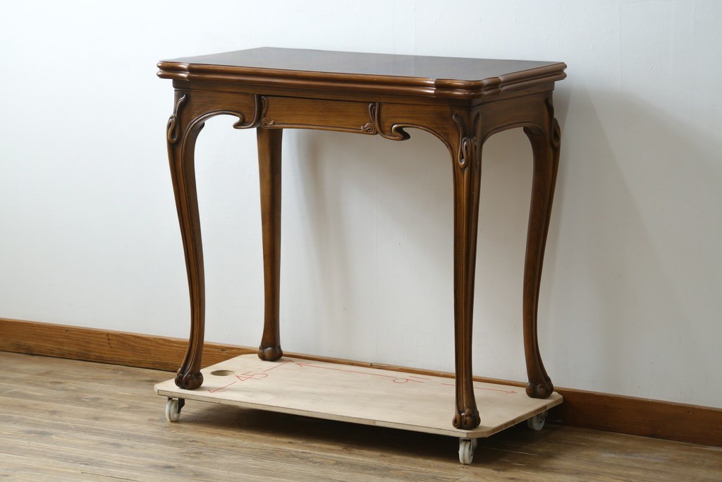 中古　イタリア高級家具　メデア(Medea)　希少モデル!　2wayで使える優雅なデザインのエクステンションテーブル　(R-087675)