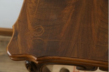 中古　イタリア高級家具　メデア(Medea)　希少モデル!　2wayで使える優雅なデザインのエクステンションテーブル　(R-087675)