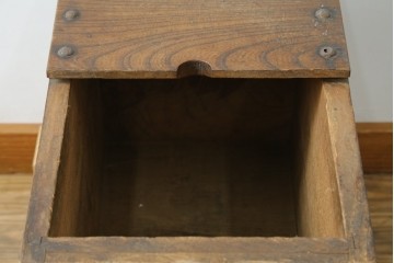 和製アンティーク　明治期から大正期　総欅材　重厚な木味が魅力の銭箱　(R-087677)