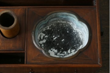 和製アンティーク　指物工芸品　花梨材　漆塗りの煙草盆　(R-087684)