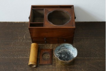 和製アンティーク　指物工芸品　花梨材　漆塗りの煙草盆　(R-087684)