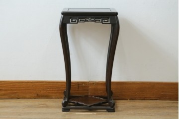 中古　伝統工芸品　大阪唐木指物　大仙作　花梨材　透かし意匠が上品な花台　(R-087685)