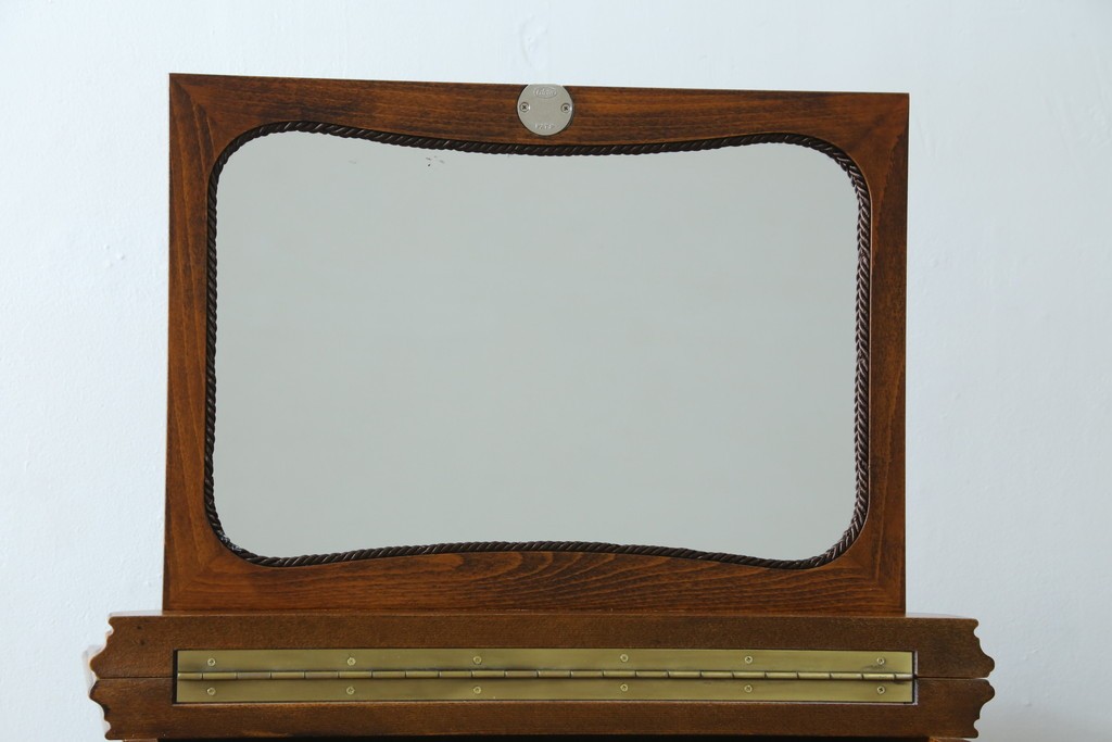 中古　美品　CONDE HOUSE(カンディハウス)　すらりとした縦長フォルムのジュエリーチェスト　定価約28万円　(R-087687)