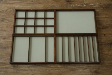 中古　美品　CONDE HOUSE(カンディハウス)　すらりとした縦長フォルムのジュエリーチェスト　定価約28万円　(R-087687)
