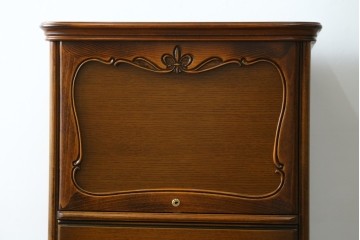 中古　美品　CONDE HOUSE(カンディハウス)　すらりとした縦長フォルムのジュエリーチェスト　定価約28万円　(R-087687)