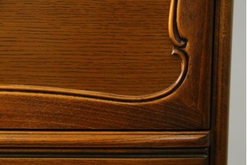 中古　美品　CONDE HOUSE(カンディハウス)　すらりとした縦長フォルムのジュエリーチェスト　定価約28万円　(R-087687)