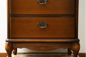 中古　美品　松永工房　Continue(カンティーニュ)　すらりとした縦長フォルムのジュエリーチェスト　定価約28万円　(R-087687)