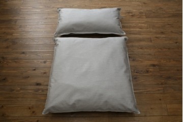 中古　美品　アスプルンド(ASPLUND)取り扱い　emu(エミュー)　TERRAMARE(テラマーレ)　シックでスタイリッシュな1人掛けソファ　(R-087688)