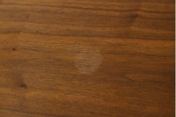 中古　桜製作所創業者・永見眞一氏サイン入り!!　ジョージ・ナカシマ(George Nakashima)　素材を活かした造形が魅力のコノイドテーブル　(R-087692)
