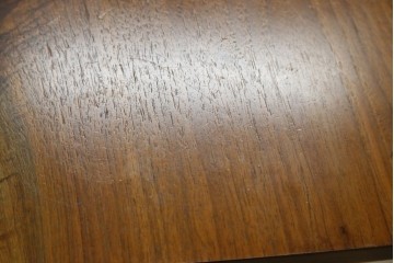 中古　桜製作所創業者・永見眞一氏サイン入り!!　ジョージ・ナカシマ(George Nakashima)　素材を活かした造形が魅力のコノイドテーブル　(R-087692)