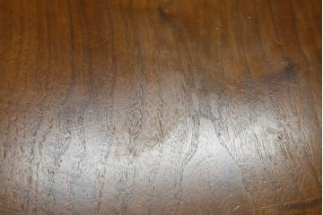 中古　桜製作所創業者・永見眞一氏サイン入り!!　ジョージ・ナカシマ(George Nakashima)　素材を活かした造形が魅力のコノイドテーブル　(R-087692)