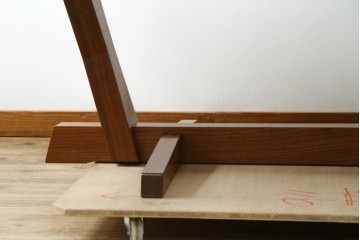 中古　桜製作所創業者・永見眞一氏サイン入り!!　ジョージ・ナカシマ(George Nakashima)　素材を活かした造形が魅力のコノイドテーブル　(R-087692)