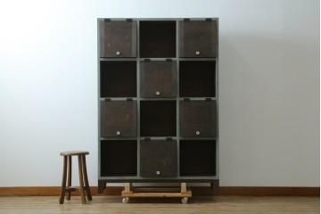 【ラフジュ工房オリジナル】　3×4マス　パタパタ扉付き　くすみカラーのペイントマス目棚　(R-087693)