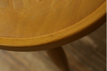 中古　美品　希少な廃番品　秋田木工　Stellamia Branche(ステラミア・ブランチ)シリーズ　座面にエンボス加工を施した軽やかな曲木細工のチェア2脚セット　(R-087698)